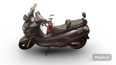 PIAGGIO X9 500