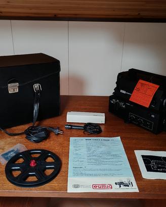 Proiettore super 8 Mark