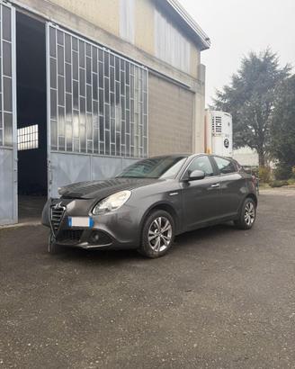 Alfa Romeo Giulietta 1.6 D anno 2010 (solo ricambi