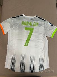 CRISTIANO RONALDO – Juventus x Palace 2019/2020