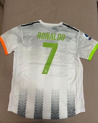 CRISTIANO RONALDO – Juventus x Palace 2019/2020