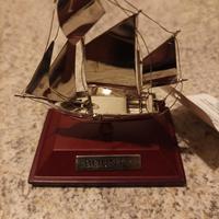 Barca a vela in metallo modellino