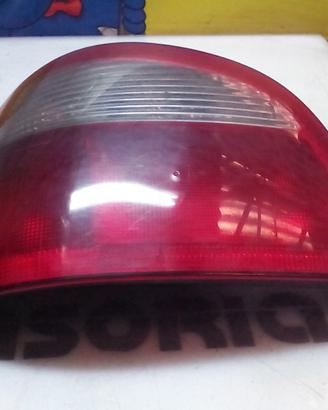 Ricambio fanale post. sinistro RENAULT MEGANE 1a S