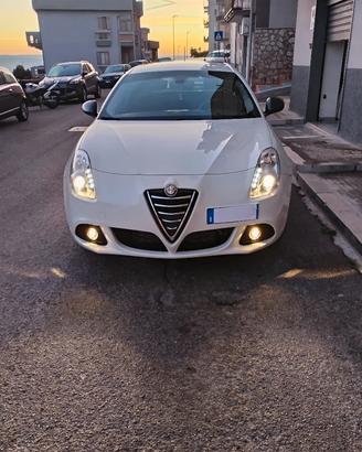 Alfa Romeo Giulietta 1.6 JDM-2