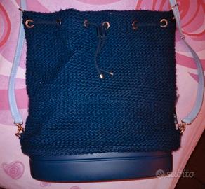 Zaino a secchiello o borsa di Lana O bag
