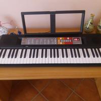 Tastiera YAMAHA PSR F50