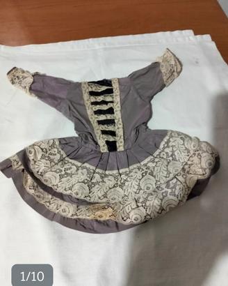 Vestito per bambola in pizzo e pura seta