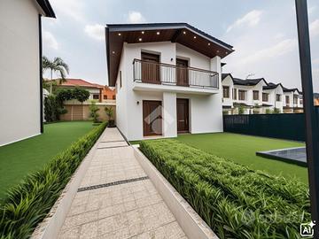 VILLA A SCHIERA A RANICA