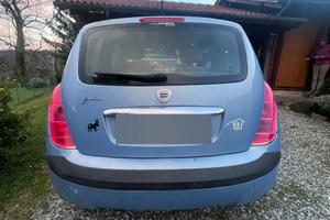 Lancia Ypsilon 2005 180000 km