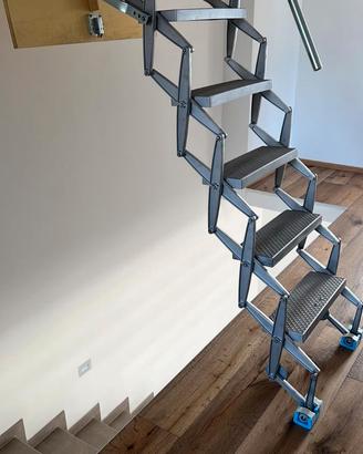 scala retrattile alluminio con gradini GRANDI 48cm