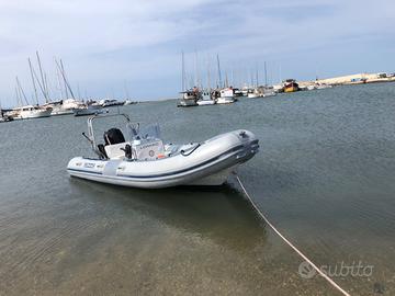 Gommone Lomac 5 metri