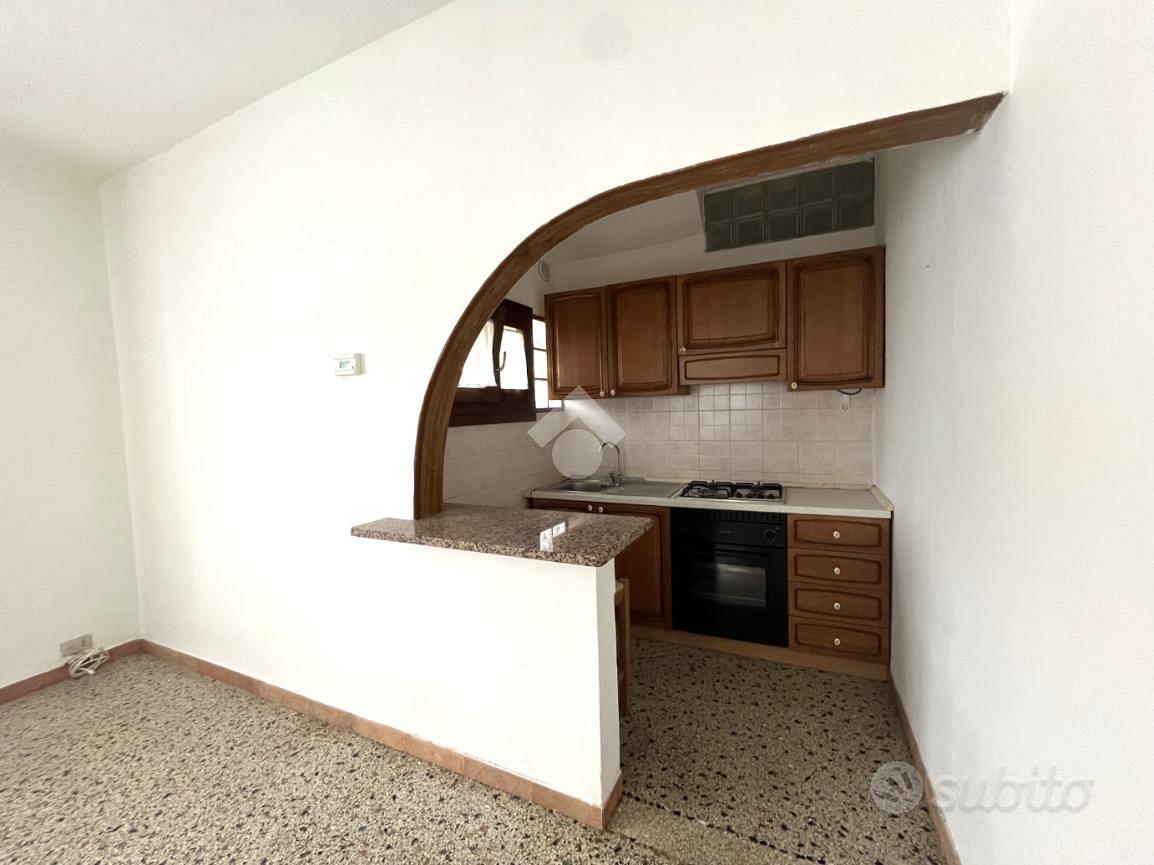 3 LOCALI A BASSANO DEL GRAPPA - Vista 3