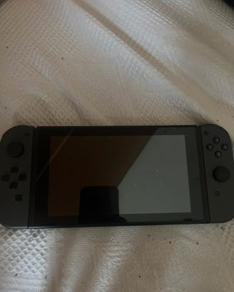 Nintwndo switch