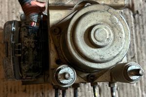 CENTRALINA ABS MITSUBISHI TK-MB2-12V-2W-E 438-0864