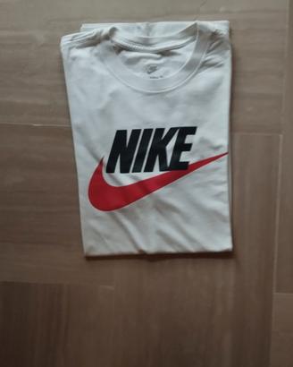 maglietta nike 