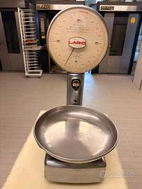 Bilancia analogica da collezione