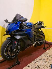 yamaha yzf r1  sgroi