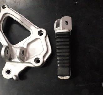 Supporto e pedana anteriore destra ducati 851 907i