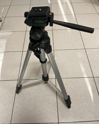 Cavalletto treppiede fotografico
