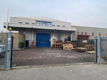 CAPANNONE A BOVISIO-MASCIAGO