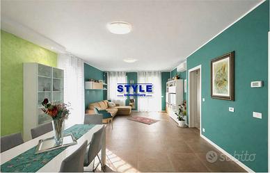 CENTRALISSIMA PORZIONE DI BIFAMILIARE