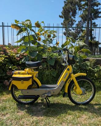 Piaggio Ciao PX restaurato giallo