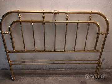 Letto matrimoniale metallo