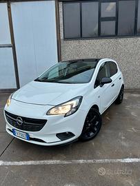 Opel corsa per neopatentati black edition