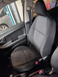 Sedile anteriore dx KIA PICANTO del 2011