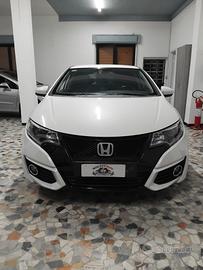 Honda Civic 1.6 i-DTEC Lifestyle Navi