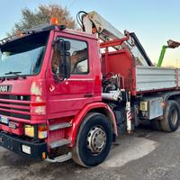 SCANIA 93H 280 Ribaltabile + Gru 6x2 3 Assi