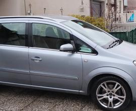 OPEL Zafira - 2005