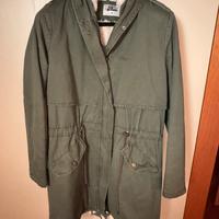 Parka invernale imbottito con cappuccio