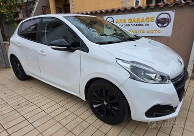 Peugeot 208 1.2 benzina 24 mesi Garanzia