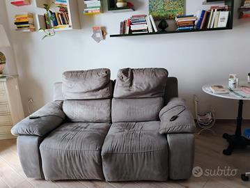 Divano 2 posti