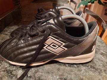 Scarpe calcetto Lotto perfette