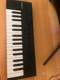 Tastiera Controller NI Komplete Kontrol M32