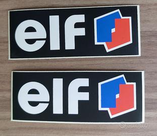 adesivo ELF cm 10,5 x 4 fondo nero scritta bianca