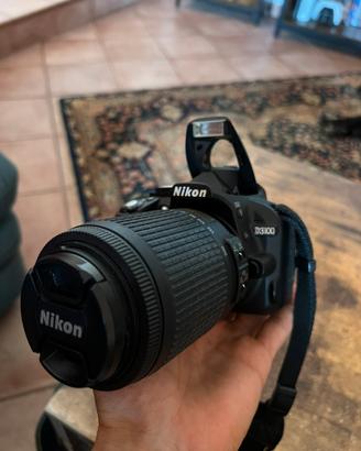 Nikon D3100 + 18-55 VR + borsa | perfetta | leggi