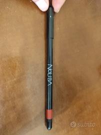 Nouba Twist & Write lips