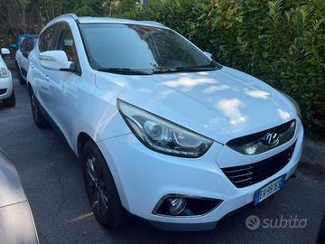 Hyundai iX35 1.7 CRDi 2WD Xpossible