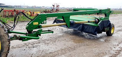 Falciacondizionatrice John deere 1465