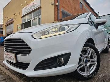 Ford Fiesta 1.5 TDCi 75cv Titanium*Navi*Pdc*Neopat