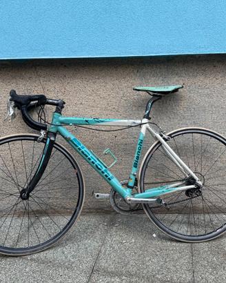 Bianchi da corsa alluminio/carbonio Campagnolo