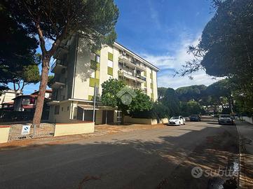 2 LOCALI A COMACCHIO