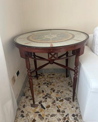 Tavolino alto per interno o esterno