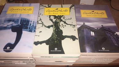 agatha christie oscar mondadori 