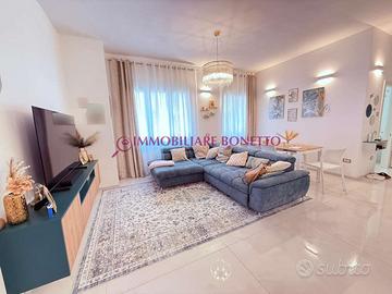 ZONA GRIES: INTERNO CON TERRAZZO