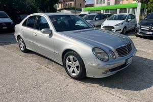 Mercedes-benz E 270 CDI cat Avantgarde