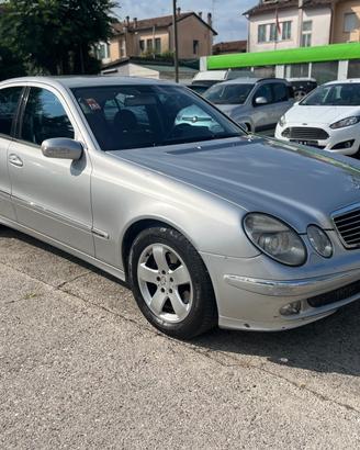 Mercedes-benz E 270 CDI cat Avantgarde
